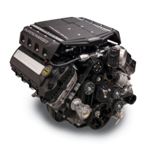 Crate Engine Ford 5.0L Coyote Smidd Kompressormatad 785HK Med Tuner Edelbrock